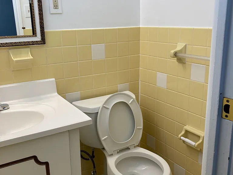 2102 Emerson St #1 — Photo 9