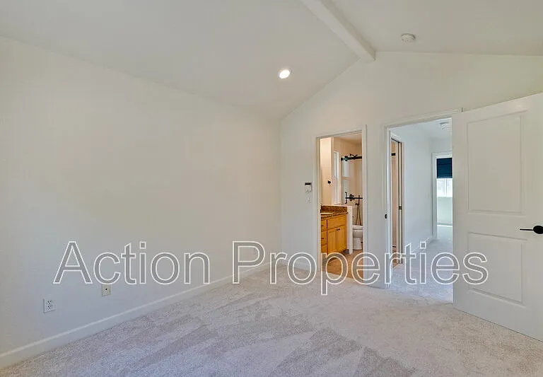 116 College Ave — Photo 18