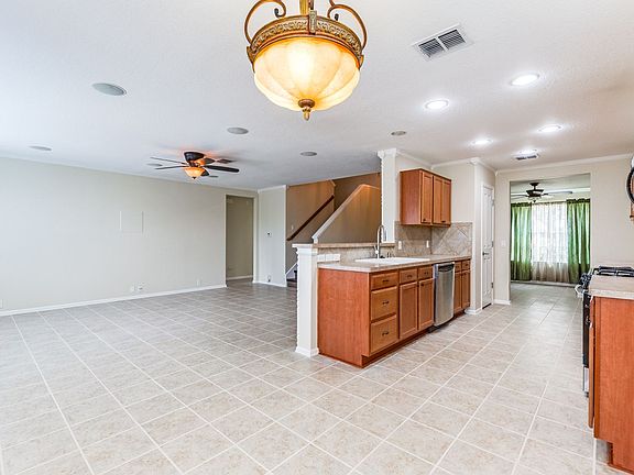 5th image of 2607 Amethyst Dr