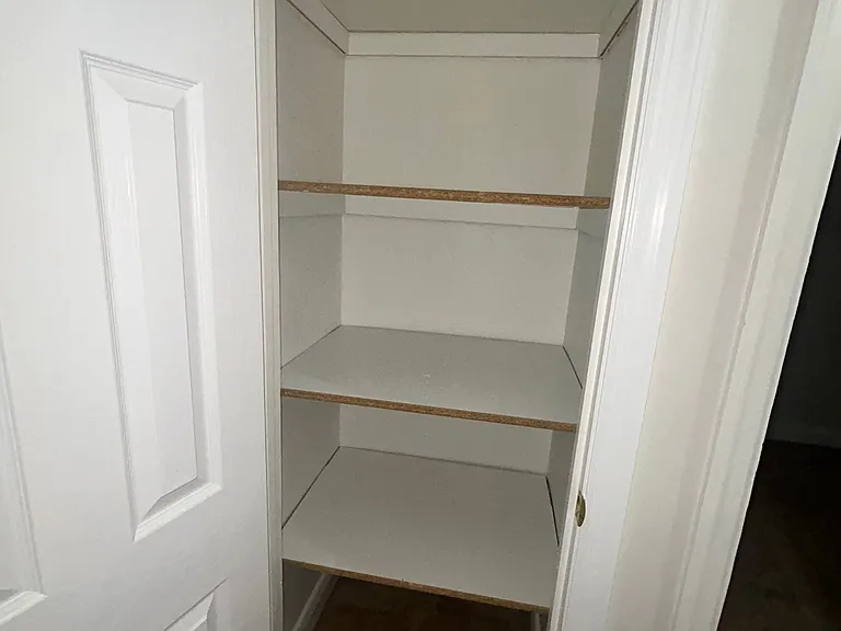 1243 Linden Ave #2 — Photo 14