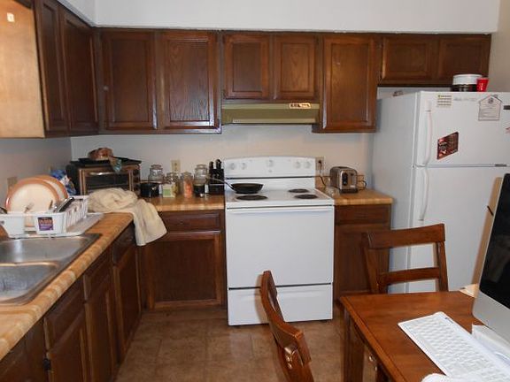 3rd image of 140 Saint Theresa Ln