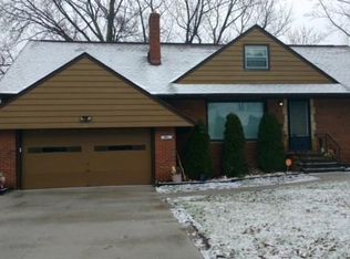 1847 Sunset Dr, Richmond Heights, OH