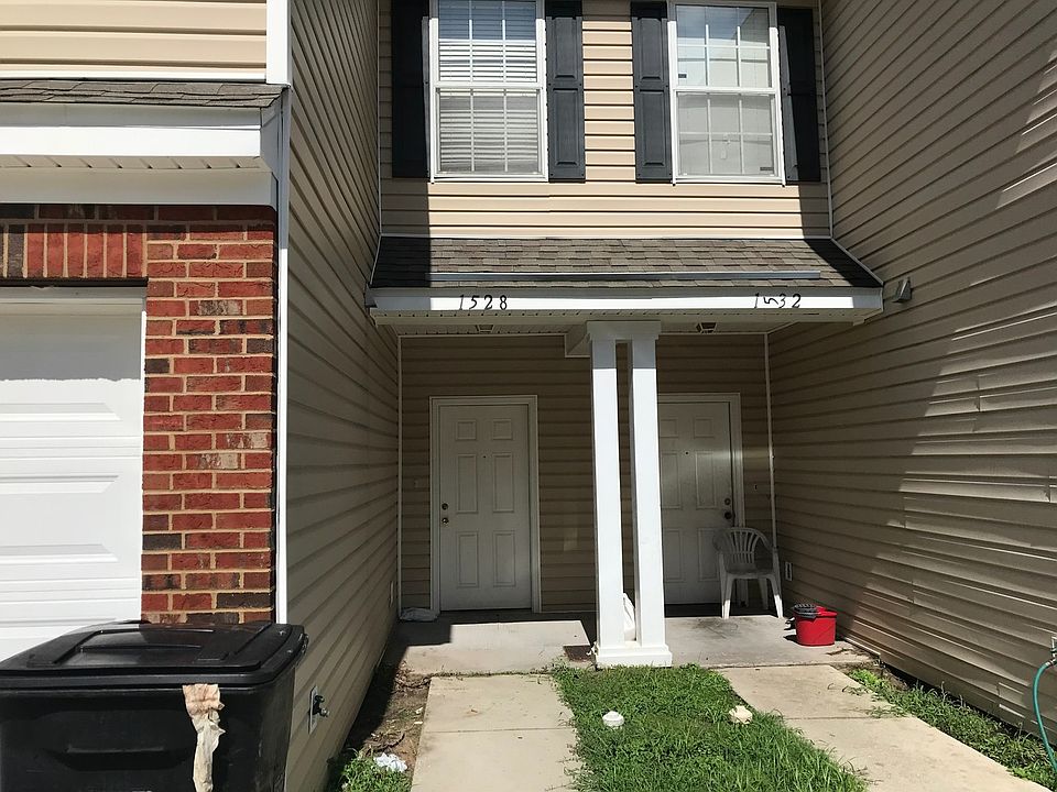 1st image of 1528 Crescent Hills Dr #89