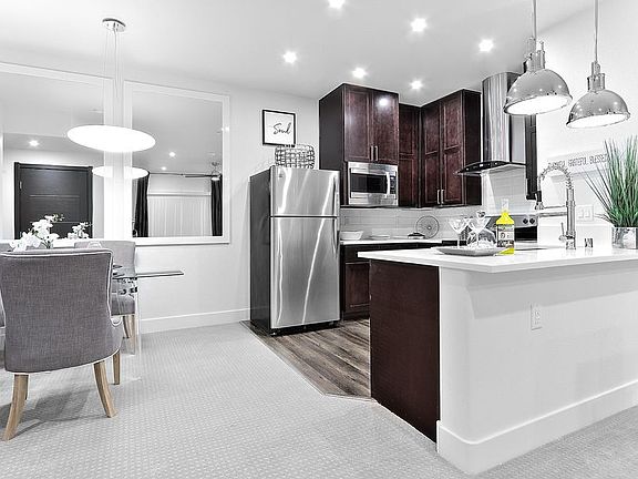 5th image of 985 Wigwam Pkwy Unit 4104