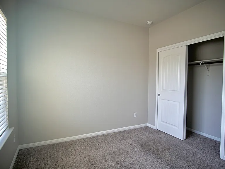 2901 Bridekirk Dr — Photo 36