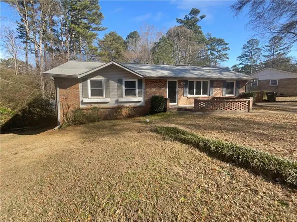 2925 Fern Valley Dr SW, Marietta, GA 30008