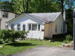 6 Oak Pl, Budd Lake, NJ 07828