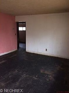 2nd image of 6240 Larkhall St