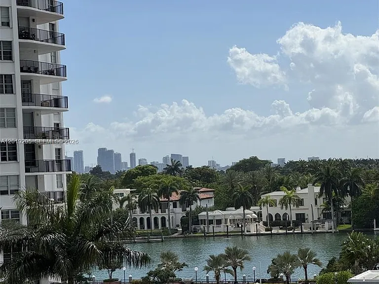 5701 Collins Ave #511 — Photo 13