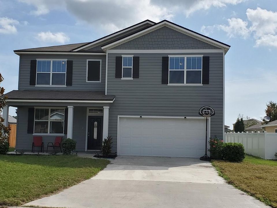 1st image of 3815 Falcon Crest Dr