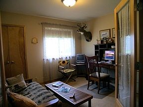 4th image of 2566 Taft Dr