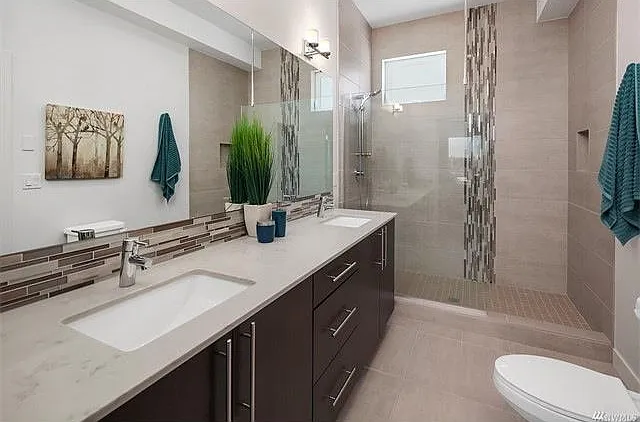 Master bath