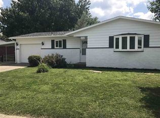 206 E Willow St, Liberty, IN 47353