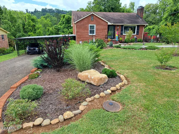 414 W Ford Valley Rd, Knoxville, TN 37920
