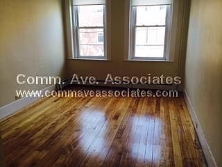 5th image of 77 Empire St #3
