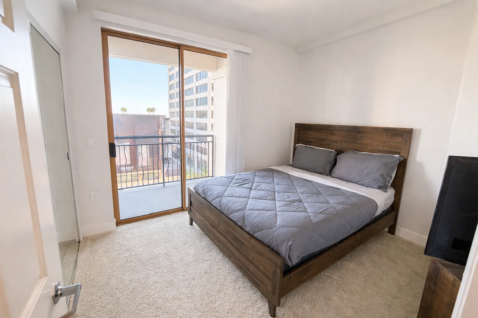 2 bed, $11,070 — Photo 3