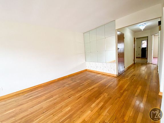 3rd image of 30-52 70th St #2