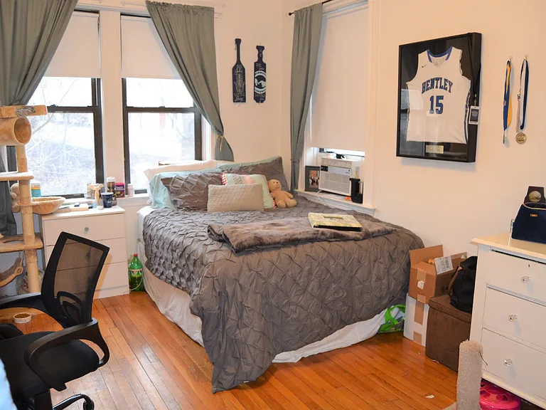 33 Egremont Rd #4 — Photo 9
