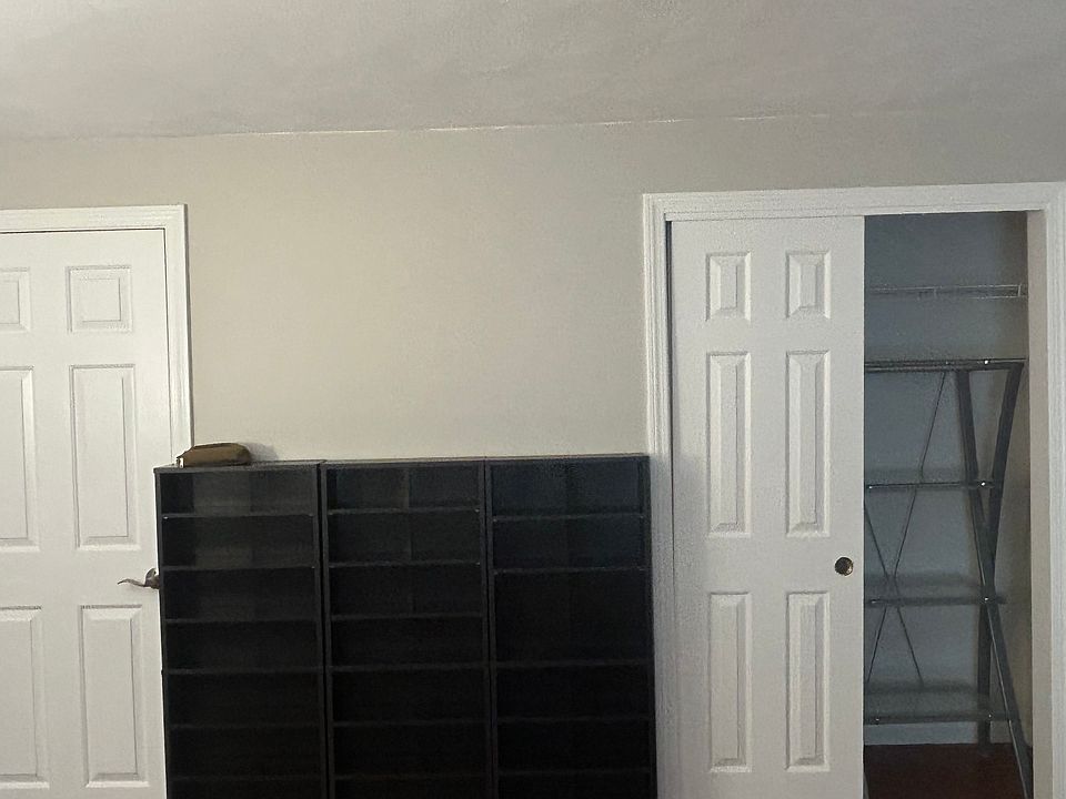 1st image of 351 New London Ave Unit 408