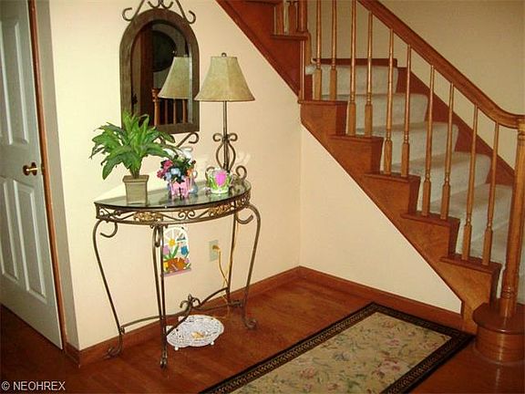 5th image of 30380 Oakwood Cir