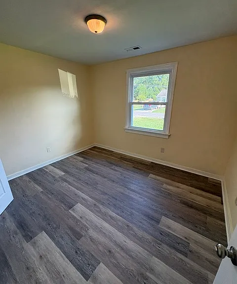 915 Coleman Dr — Photo 14