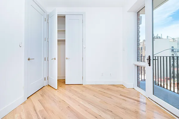 Rented by Nooklyn NYC LLC | media 15