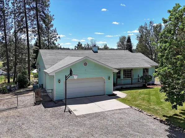 26017 N Chattaroy Cir, Chattaroy, WA 99003