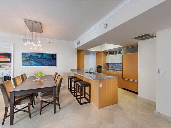 4th image of 17201 Collins Ave APT 3903