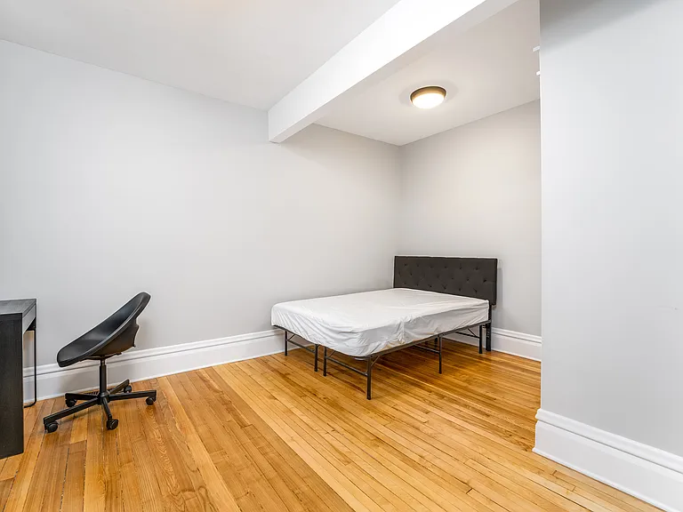 119 Hopewell Ave — Photo 40