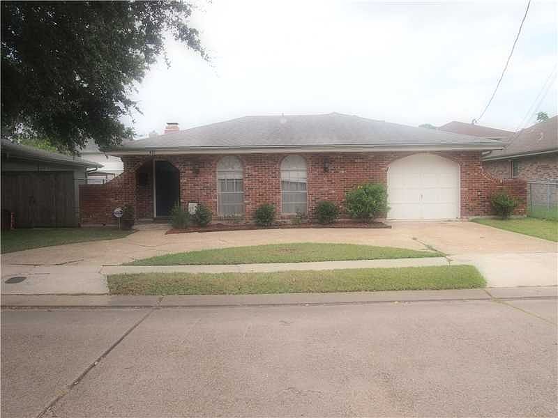 1st image of 621 Rosa Ave