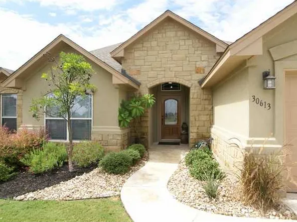 30613 Chi Chi Dr, Georgetown, TX 78628