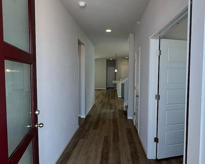 300 Pebblestream Pass — Photo 24