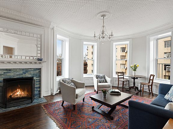 2nd image of 62 Montague St APT 5A
