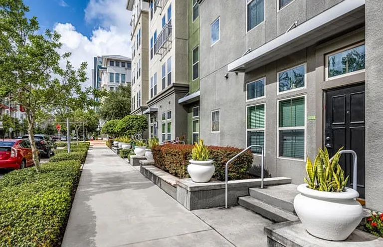 The Ivy Residences at Health Village Apartment Homes — Photo 20