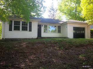 833 Gerald Pl, Saint Louis, MO