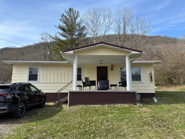 6 3rd Ave W, Big Stone Gap, VA 24219