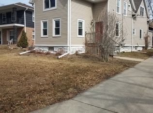 1186 Glenview Ave, Wauwatosa, WI 53213