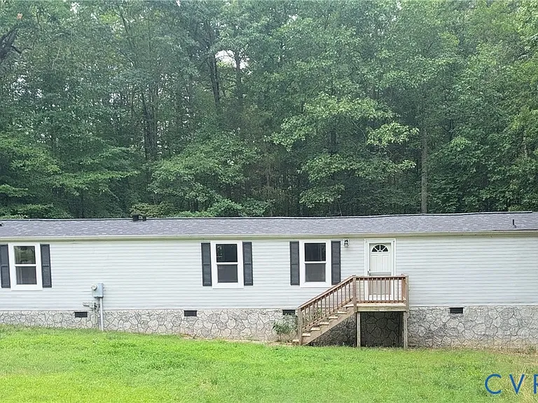 5959 Derwent Rd — Photo 10