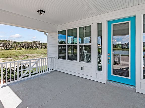 5th image of 28 Laughing Gull Lane