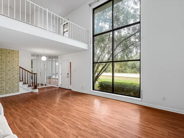 910 E Kings Hwy, Shreveport, LA 71105