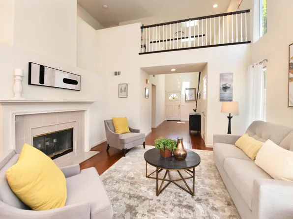 1090 Vista Pointe Cir, San Ramon, CA 94582