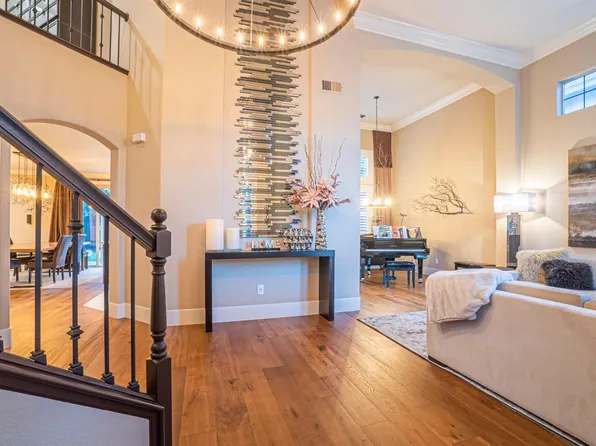 1757 Alicante Dr, Roseville, CA 95747