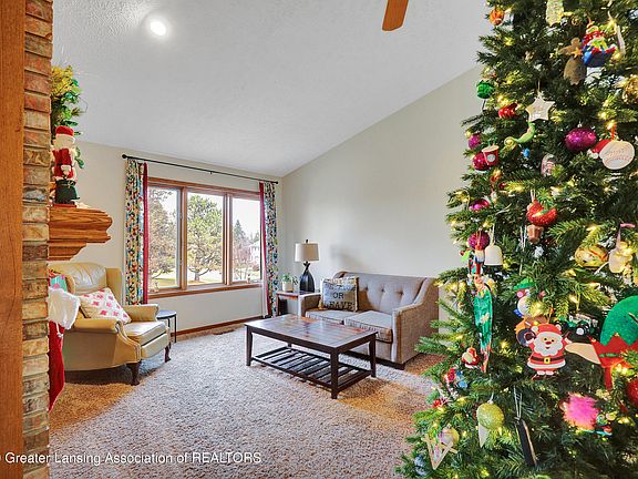 3rd image of 6502 Conestoga Dr