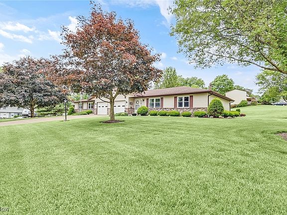 3rd image of 1403-1405 Frank Dr