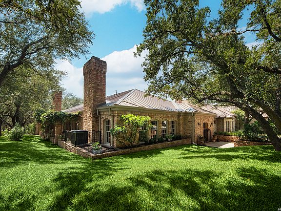 2nd image of 2 Rugby Lane