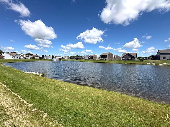 5th image of 88 Vermilian Dr