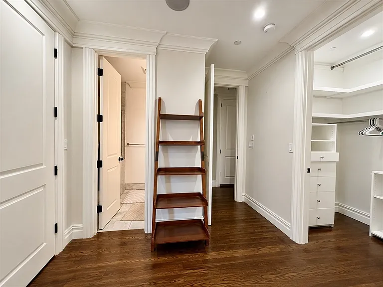 3 M St #2 — Photo 12
