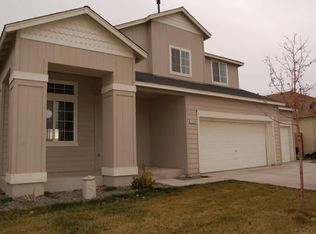 1195 Mountain Rose Dr, Fernley, NV 89408