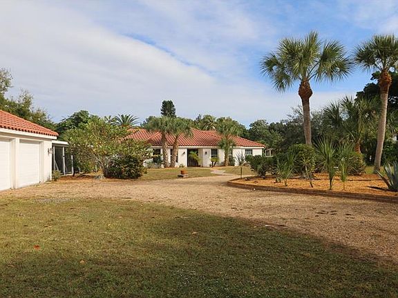 2nd image of 220 Capstan Dr