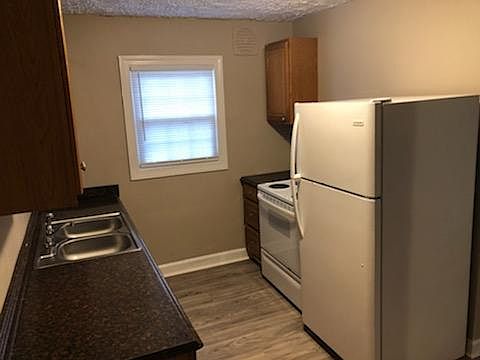4th image of 2112 Textile Dr